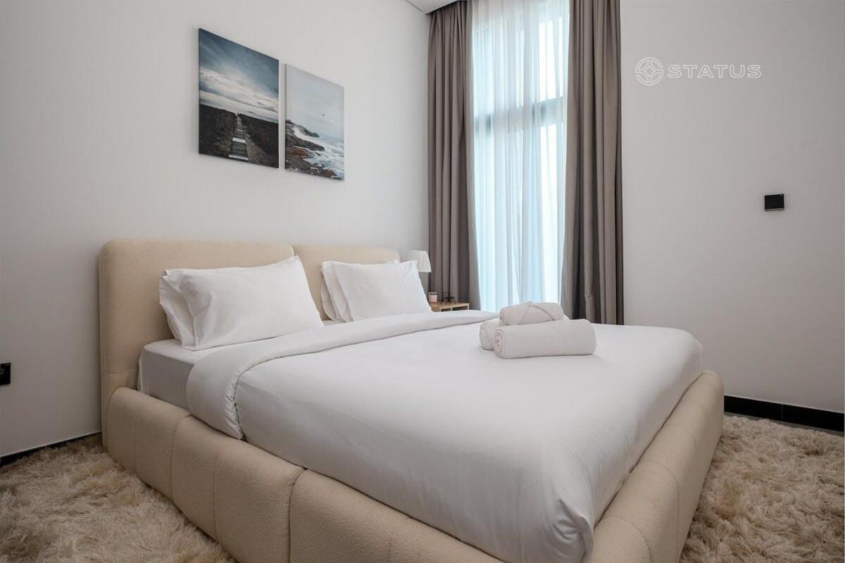 Apartment 2br-bd-15ns Burj Khalifa Canal Views Dubai