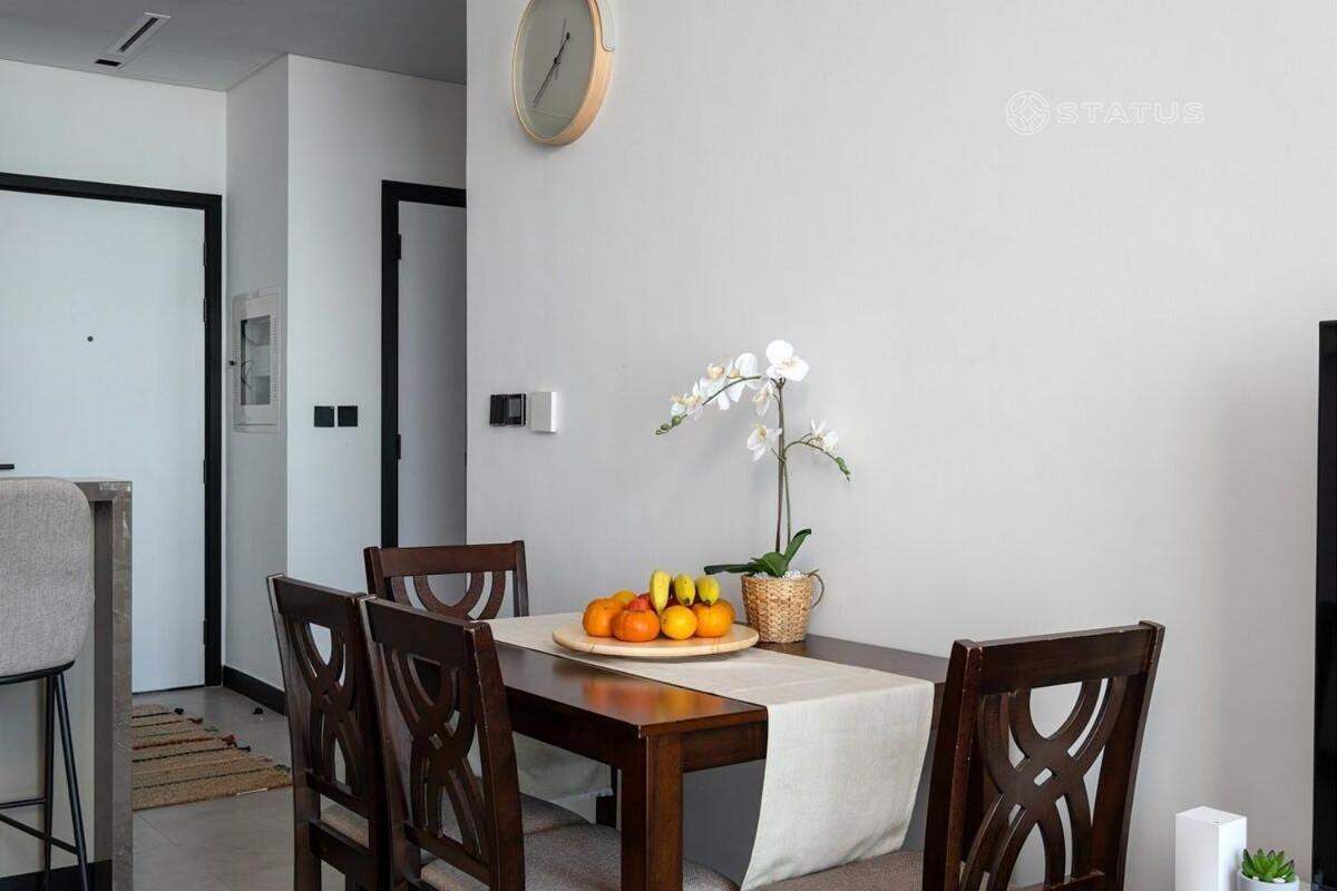 2br-bd-15ns Burj Khalifa Canal Views *
