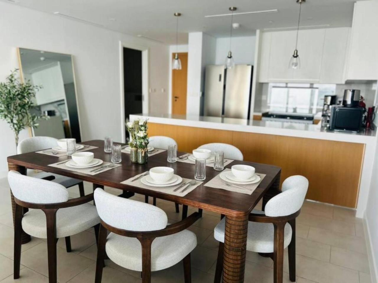 Apartment La Vie - 2 Bedroom Beachfront Full Sea View In Jbr *