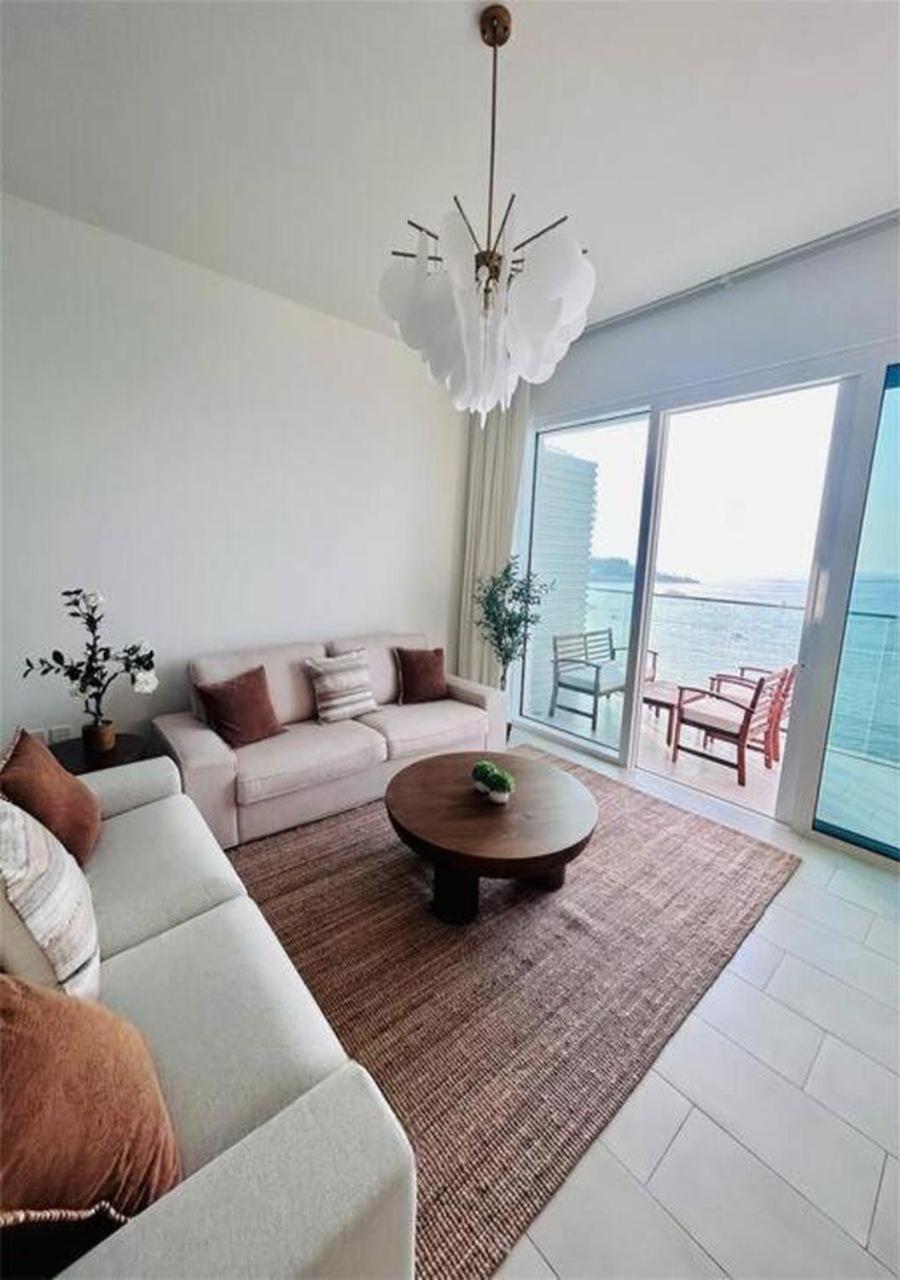 La Vie - 2 Bedroom Beachfront Full Sea View In Jbr Apartment *