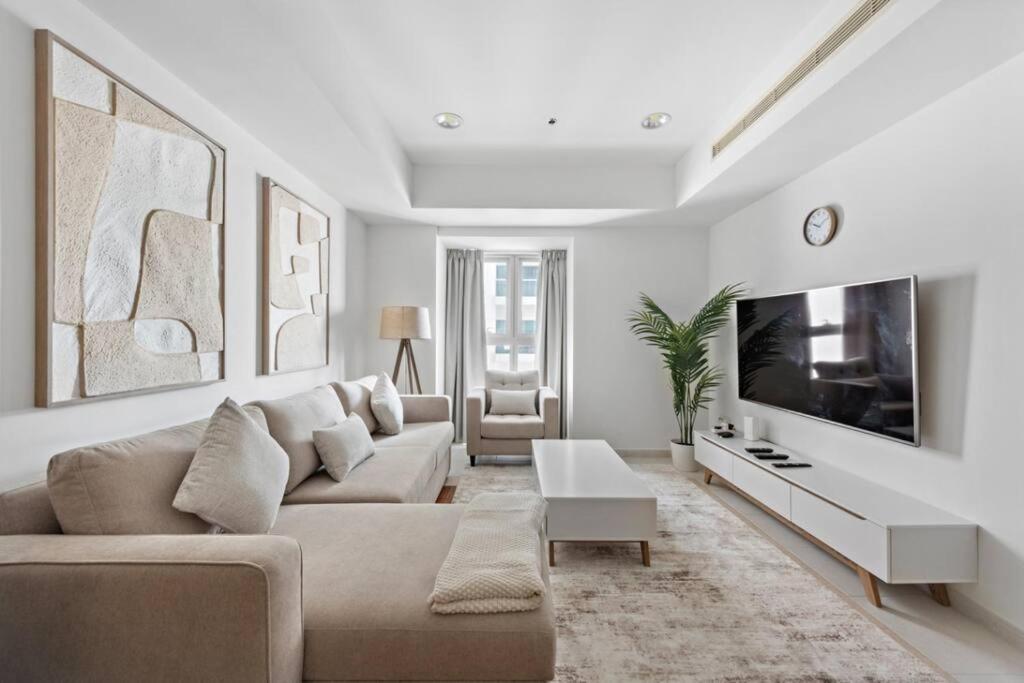 Cozy 1-bedroom In Princess Tower