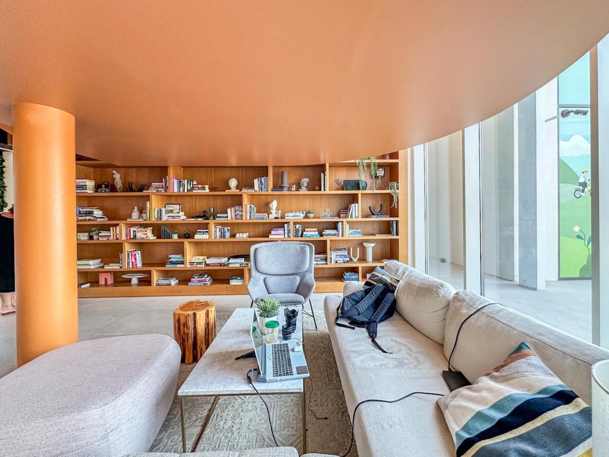 Prestigious 2-bedroom Near To Golf Club At Collective Tower In Hills Apartment Dubai