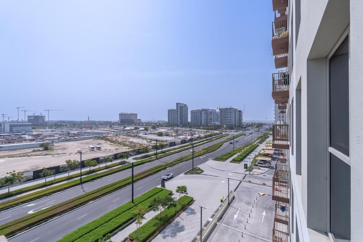 Prestigious 2-bedroom Near To Golf Club At Collective Tower In Hills