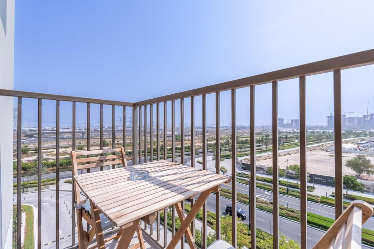 Prestigious 2-bedroom Near To Golf Club At Collective Tower In Hills Apartment *