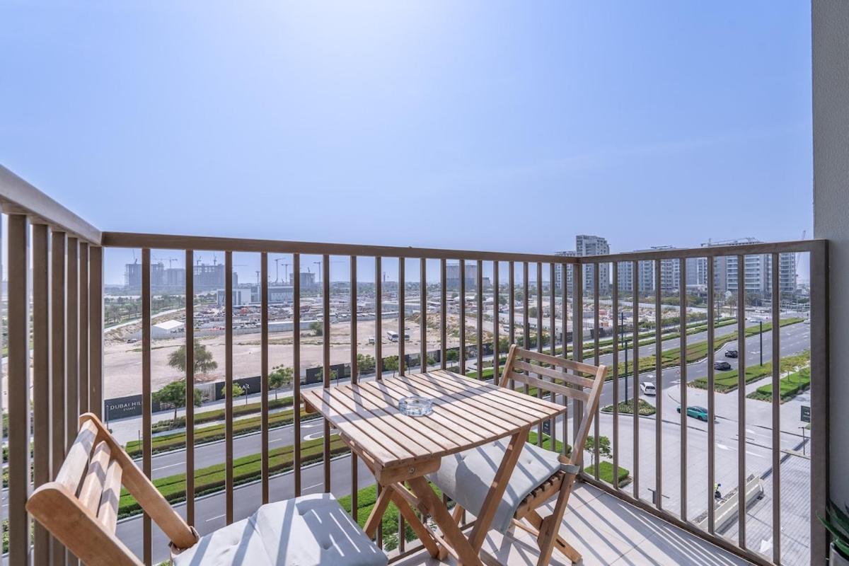 Prestigious 2-bedroom Near To Golf Club At Collective Tower In Hills