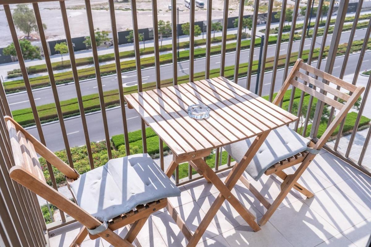 Prestigious 2-bedroom Near To Golf Club At Collective Tower In Hills Apartment