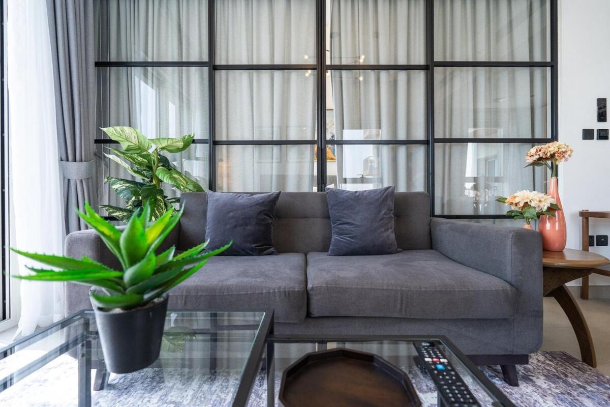 Prestigious 2-bedroom Near To Golf Club At Collective Tower In Hills *