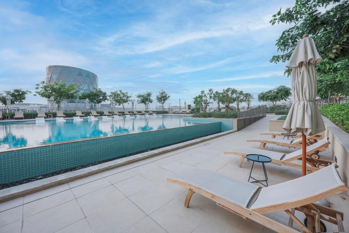Prestigious 2-bedroom Near To Golf Club At Collective Tower In Hills *