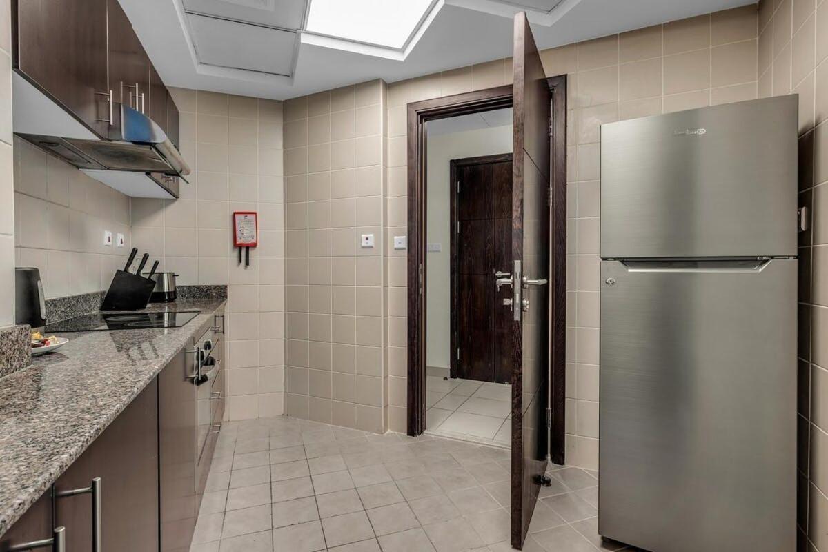 Spacious 2br Torch Tower-l34 Near Marina Walk
