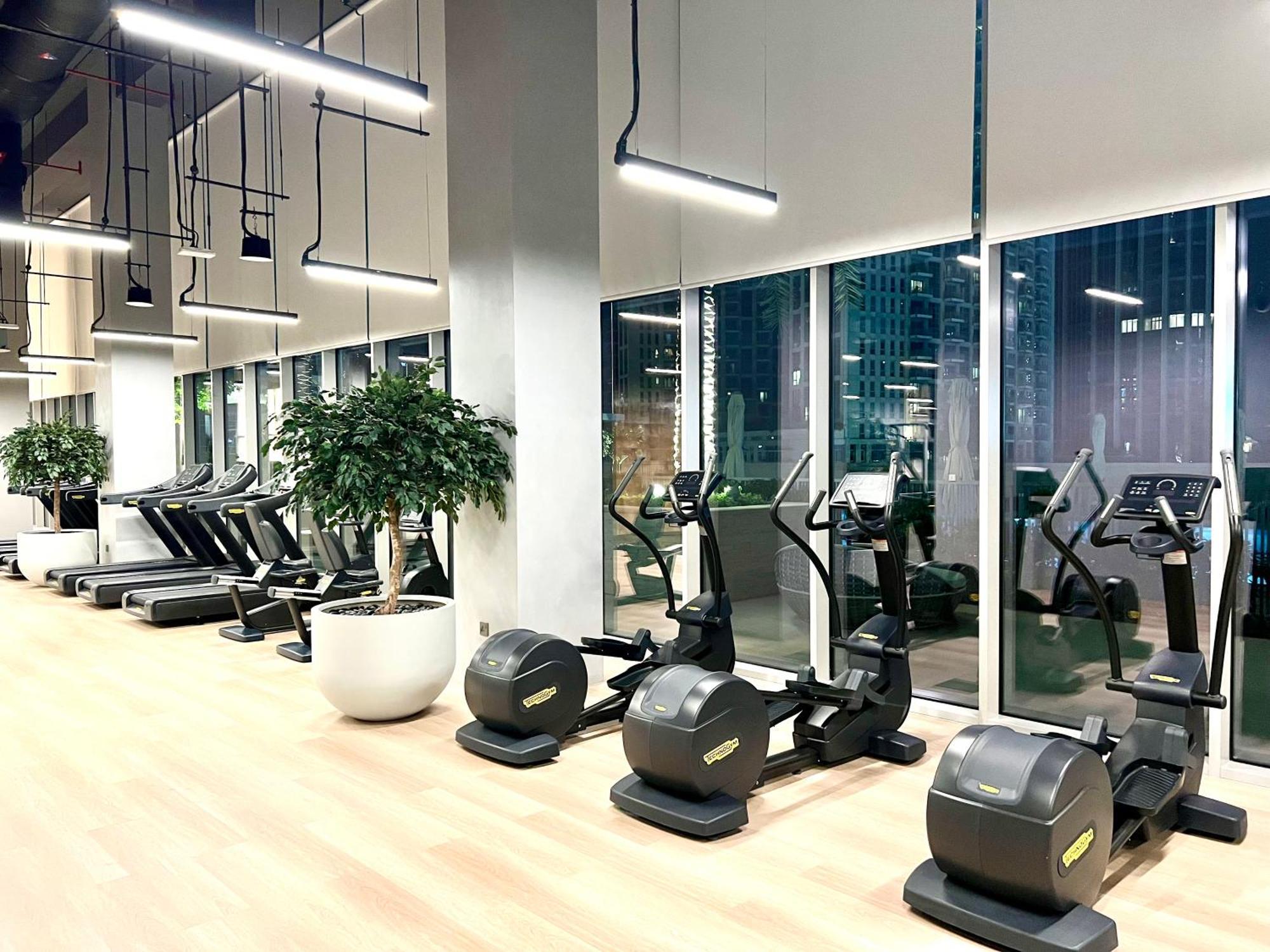 Downtown Luxury - Open Views Of The & The Sea - Walking Distance To Mall * Dubai