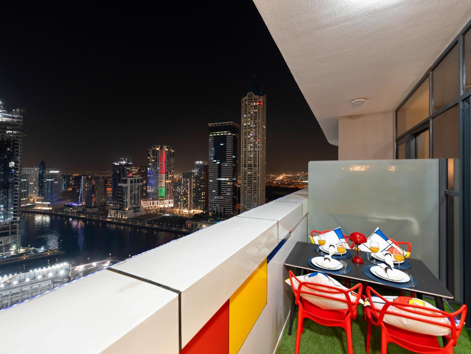 Apartment New 1br, Burj Khalifa View, Floor, 8min To Mall Dubai