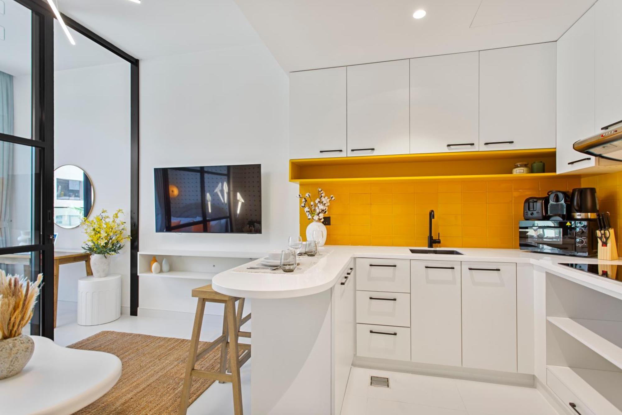 Apartment Sleek Brand New In Loci Jvc