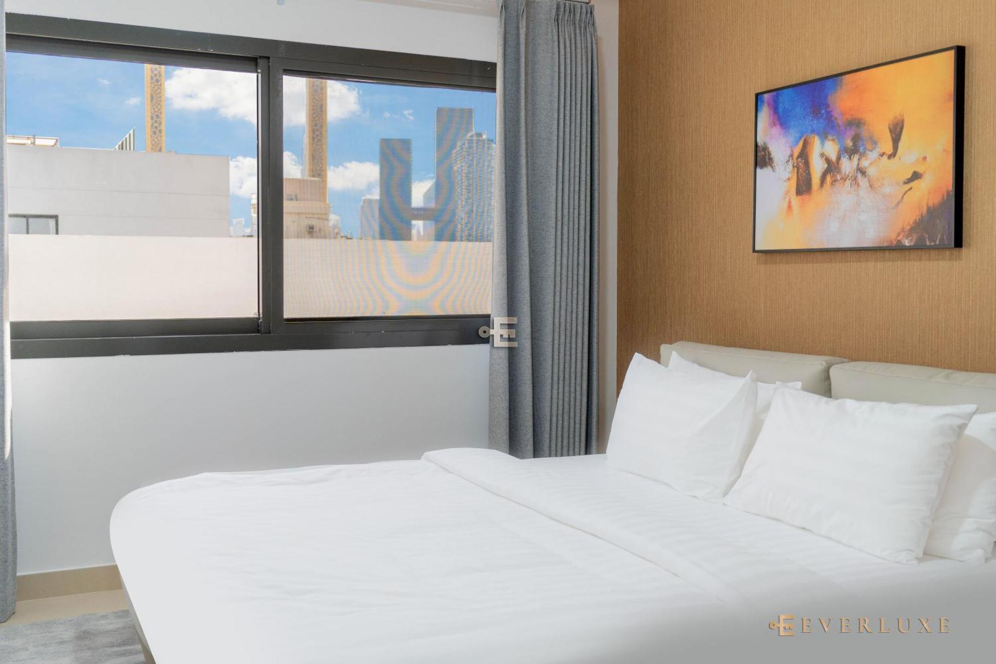 Apartment Everluxe 2-bed Apt In Al Karama With Terrace *