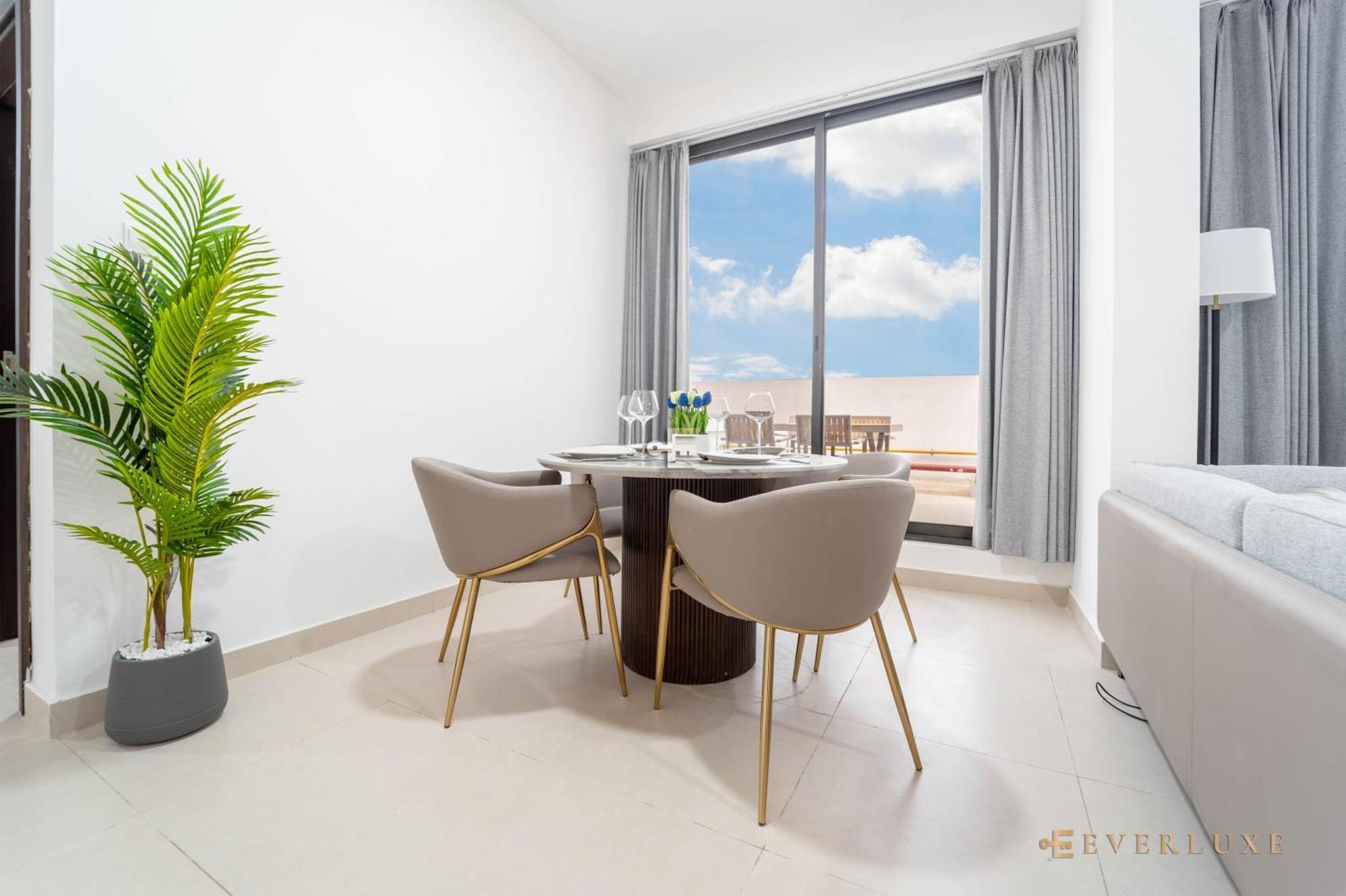 Apartment Everluxe 2-bed Apt In Al Karama With Terrace