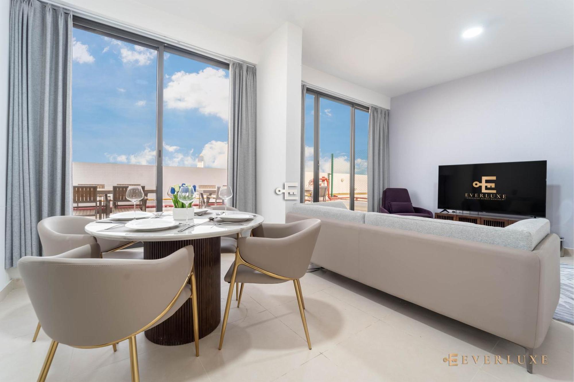 Everluxe 2-bed Apt In Al Karama With Terrace Dubai