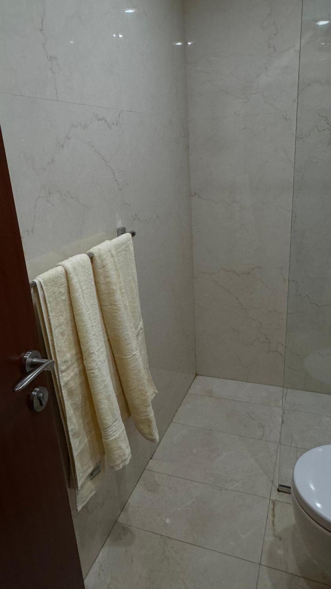 Pool View Executive Near Jbr Walk, Sadaf 1,2 * Dubai