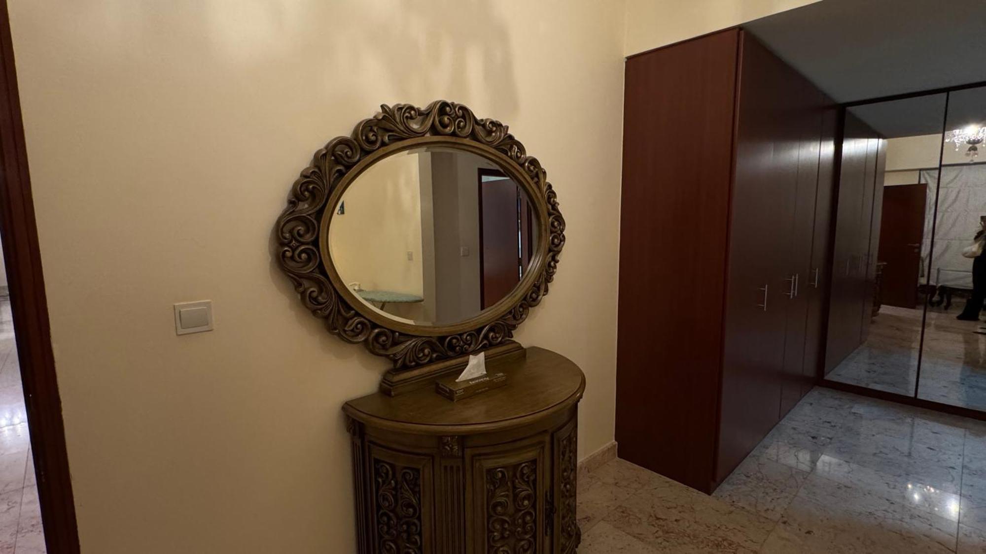 Pool View Executive Near Jbr Walk, Sadaf 1,2 Hostel Dubai