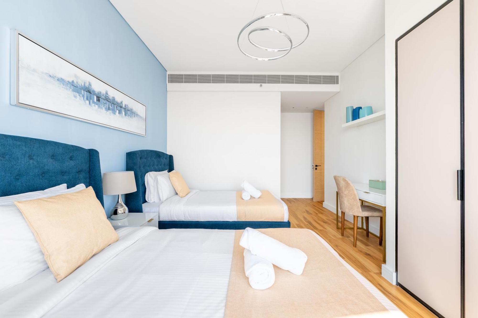 Address Residences Aparthotel 5*