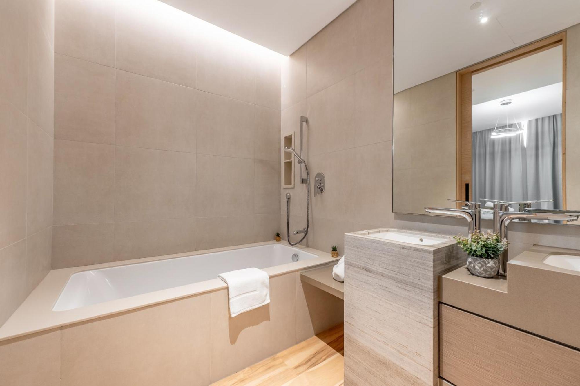 Address Residences 5*
