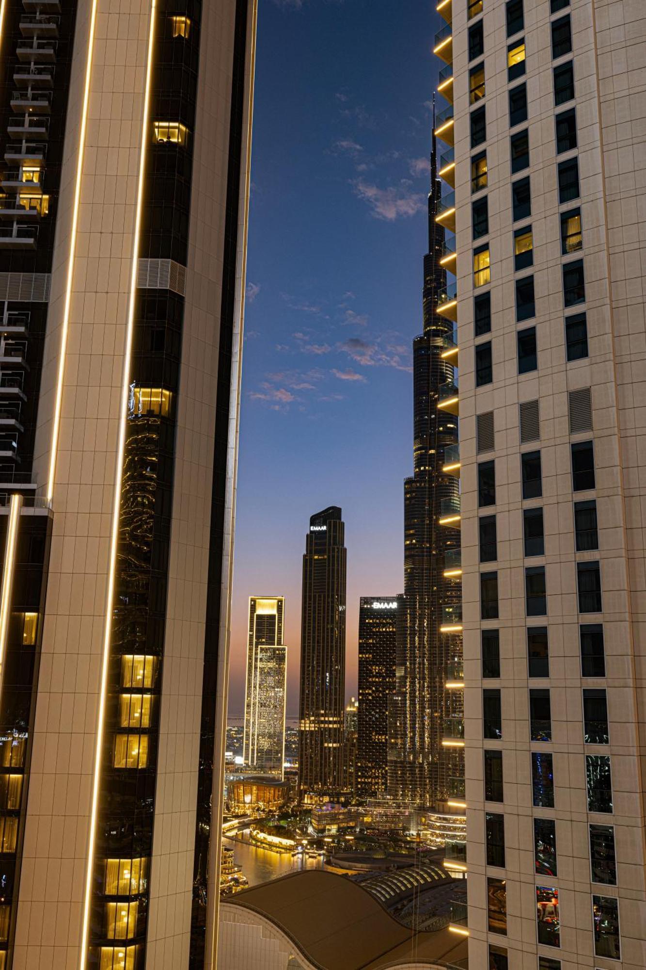 3 Bedrooms In Damac Maison Mall Street! Burj Khalifa View! 2 Minute Walk To Mall! Apartment
