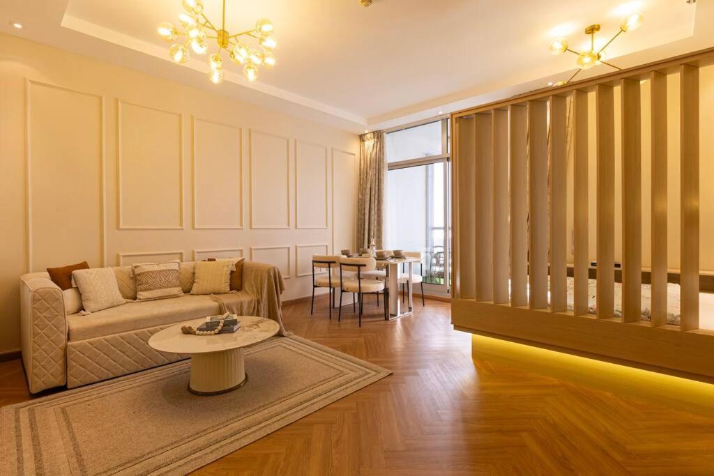 Breathtaking Palm View 2br In Marina Dubai