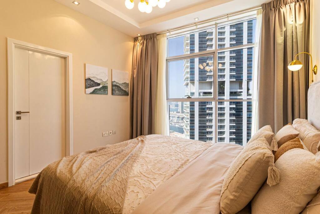 Apartment Breathtaking Palm View 2br In Marina *
