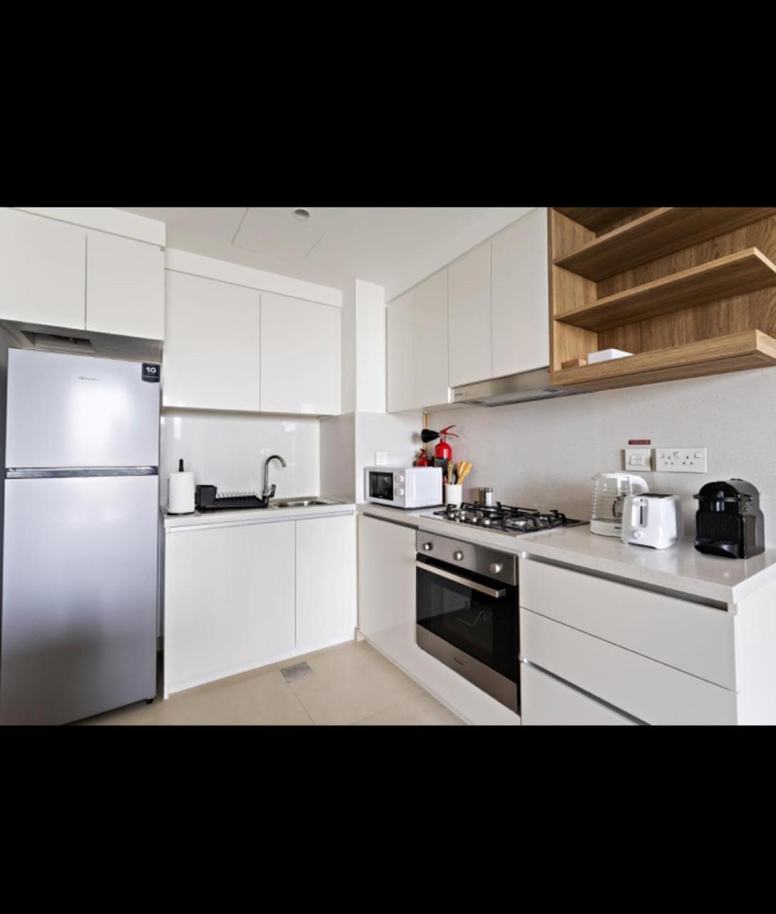 Apartment Downtown Views-access To Mall!