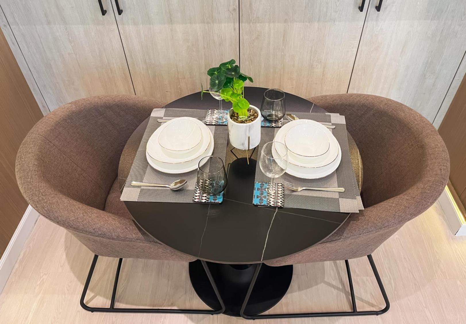 Livbnb-upgraded Urbanchic 1br With Balcony