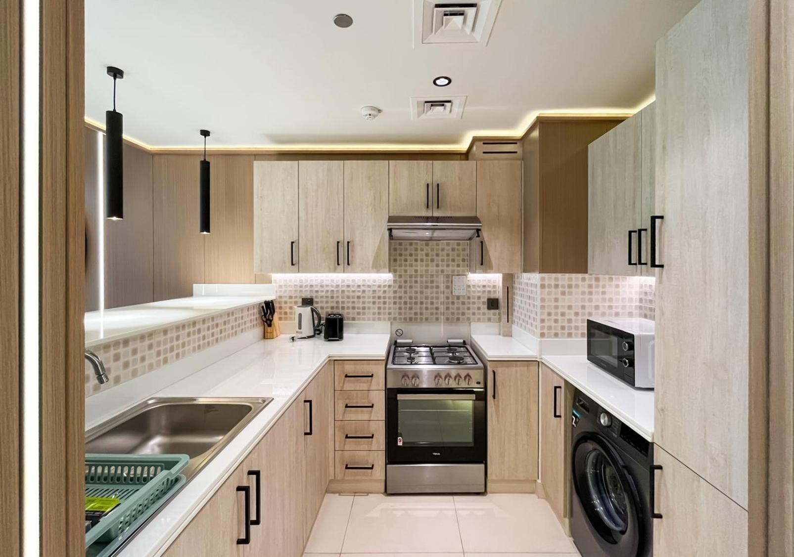 Apartment Livbnb-upgraded Urbanchic 1br With Balcony Dubai