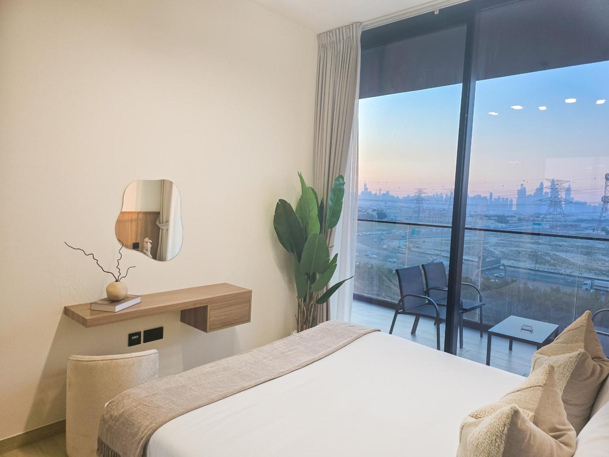 Easygo-serene 1bdr With Terrace Binghatti Corner Jvc * Dubai