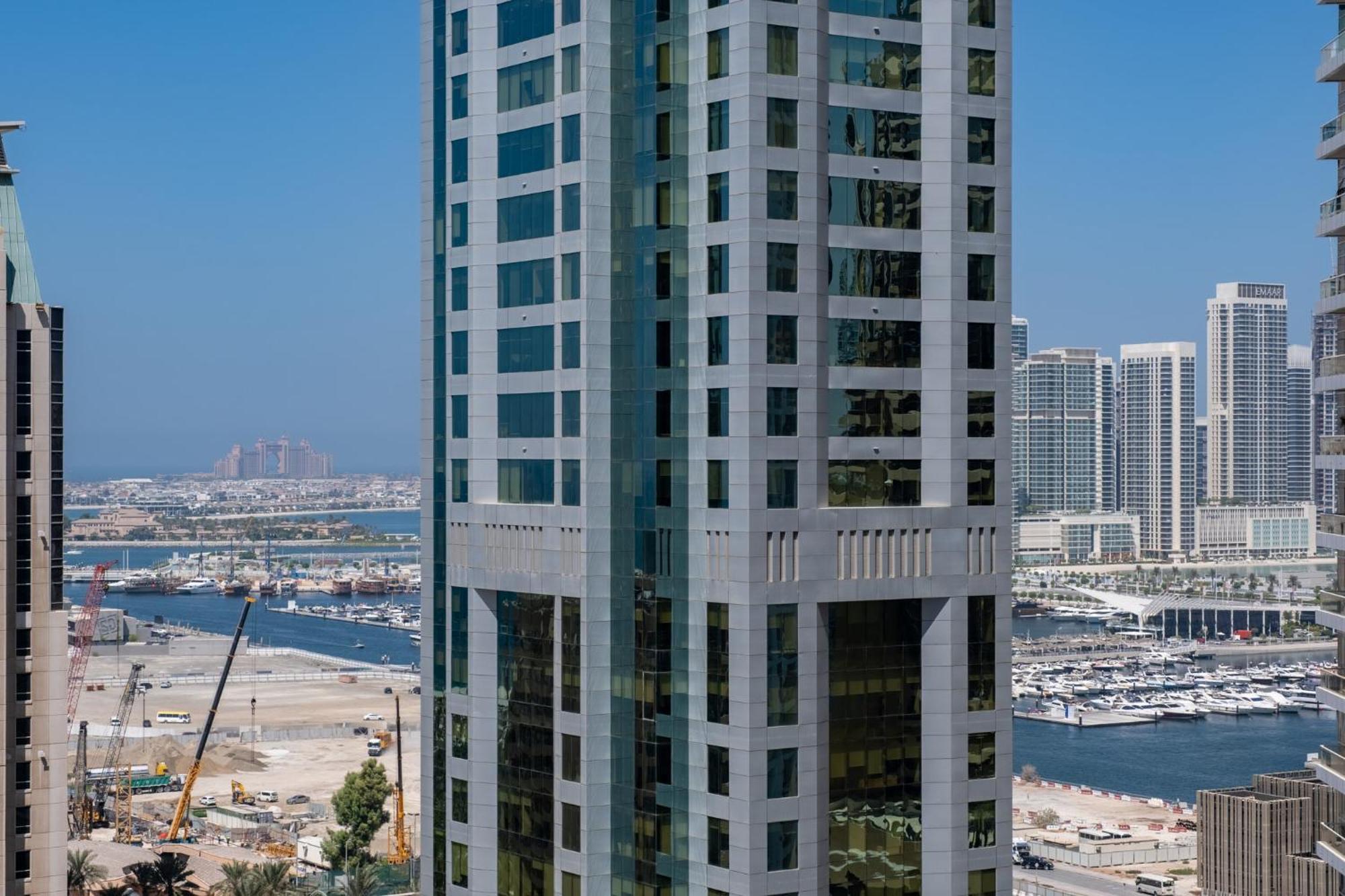 Modern Near The Dubai