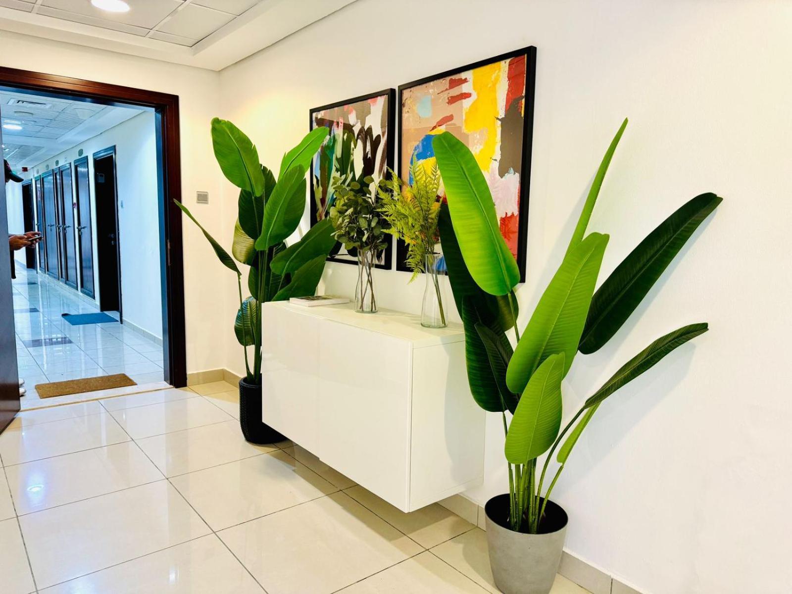 Entire Private Self Catered Marina Apartment *