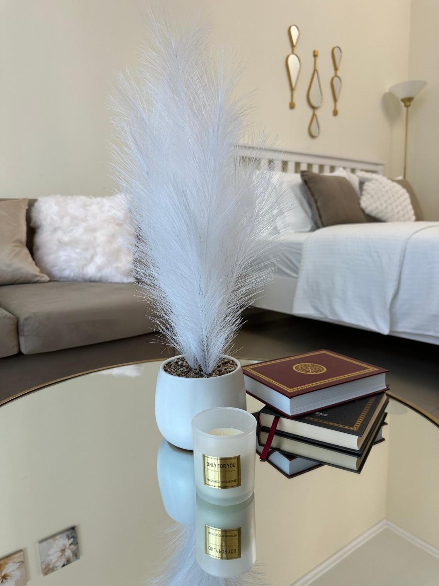 Apartment Elegant 10 Minutes From Marina Dubai