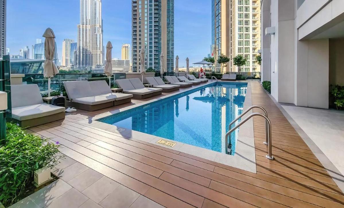 Apartment Iconic Burj Khalifa 2 Bedroom Downtown By Gua Gua Holiday Dubai