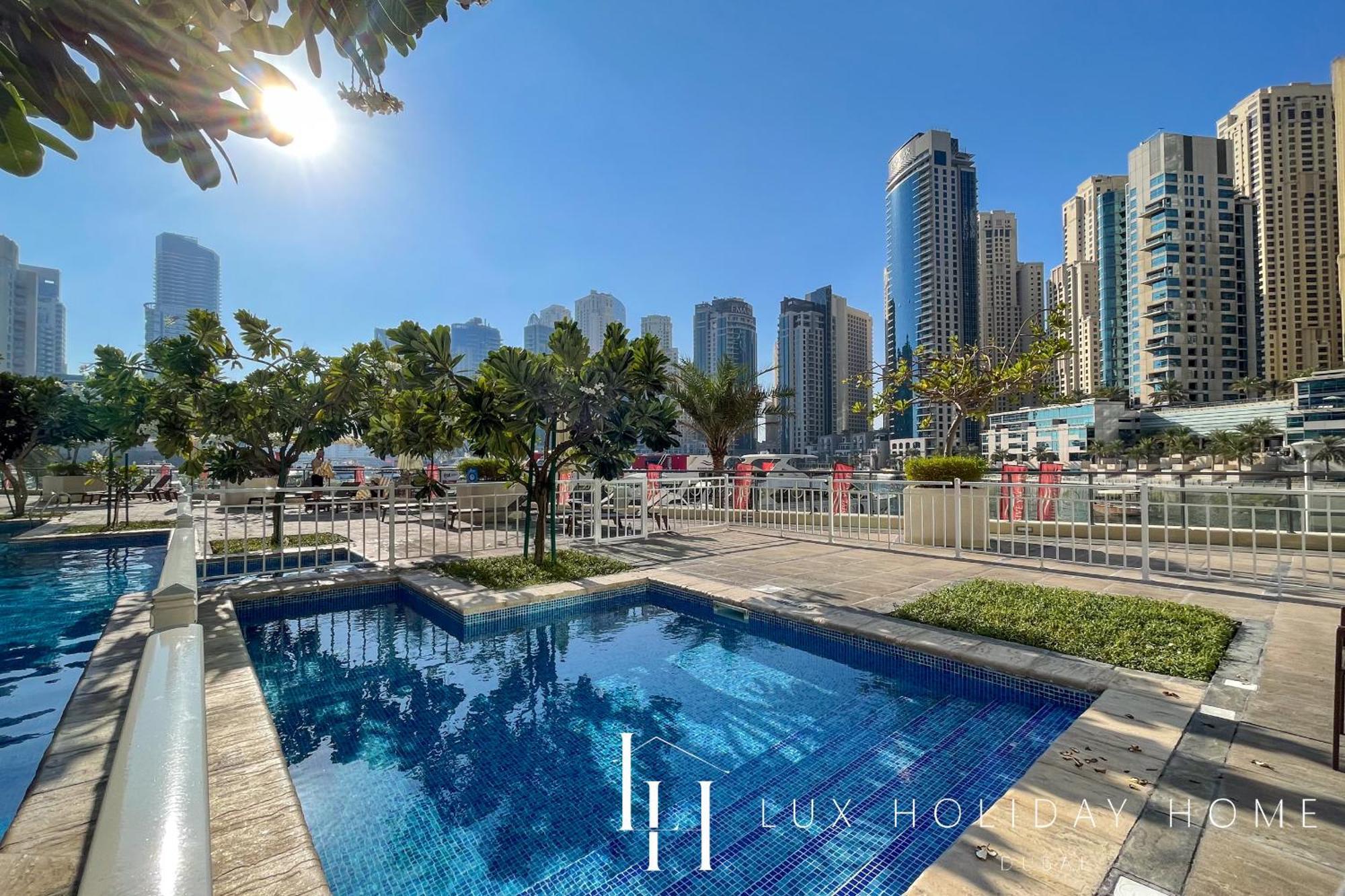 Lux The Majara Marina View * Dubai