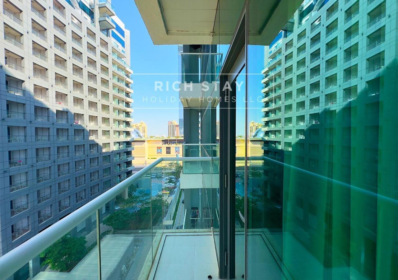 View 1br In Seven Palm, Palm Jumeirah Dubai