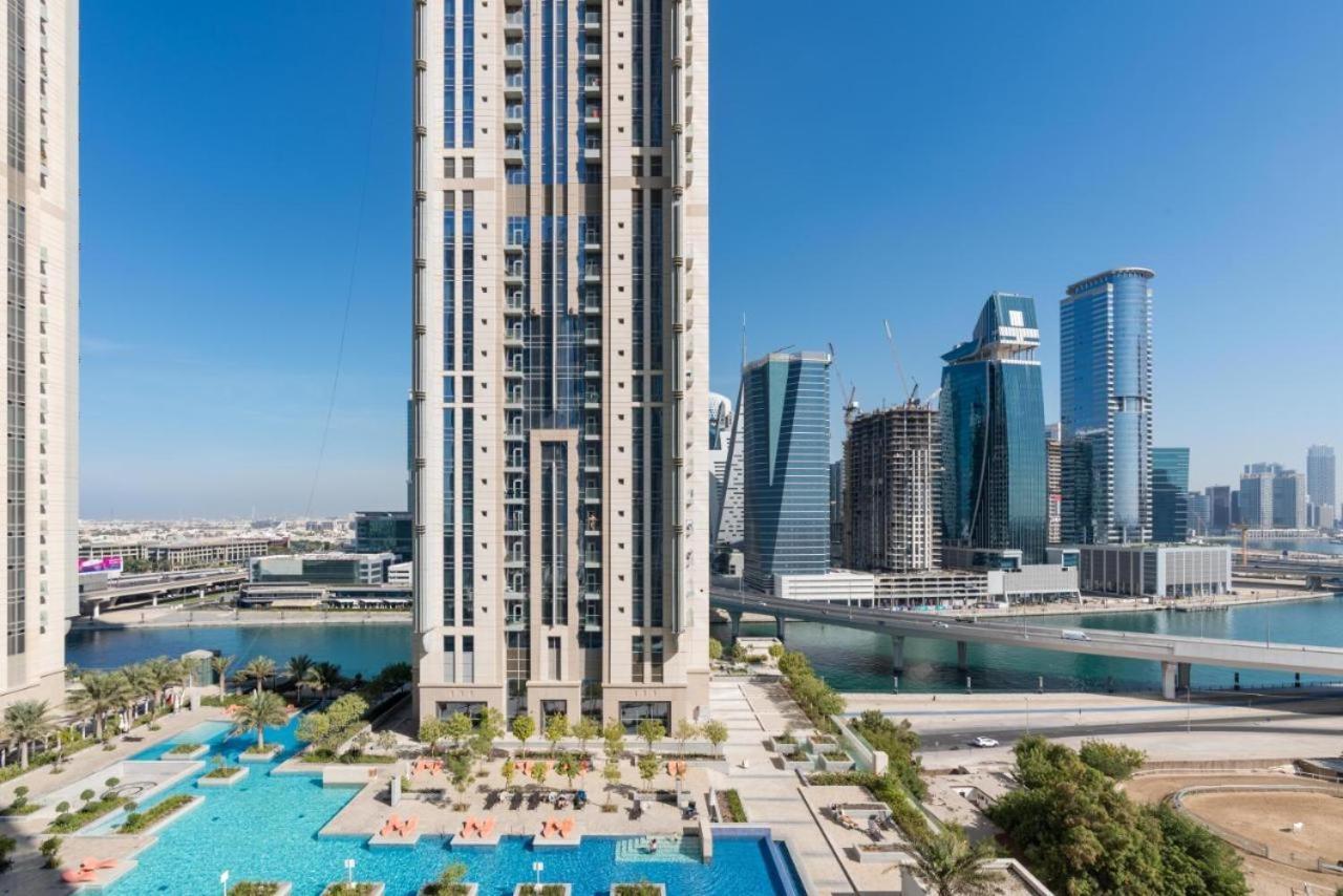 Amazing 1 Bedroom - Downtown Dubai, Canal & Burj Views Dubai