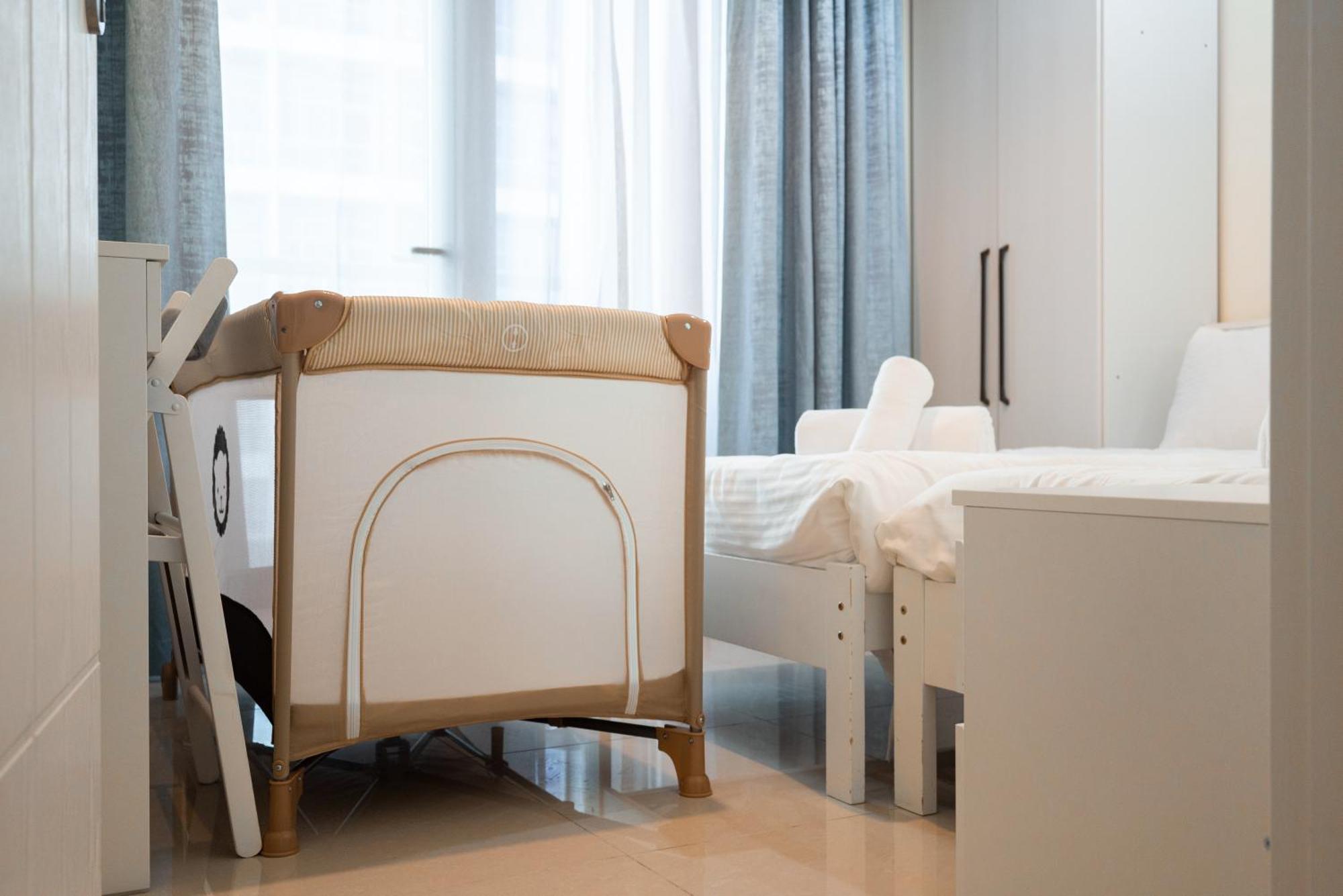 Walk To & Marina Mall - Marina 2bdr Apartment *