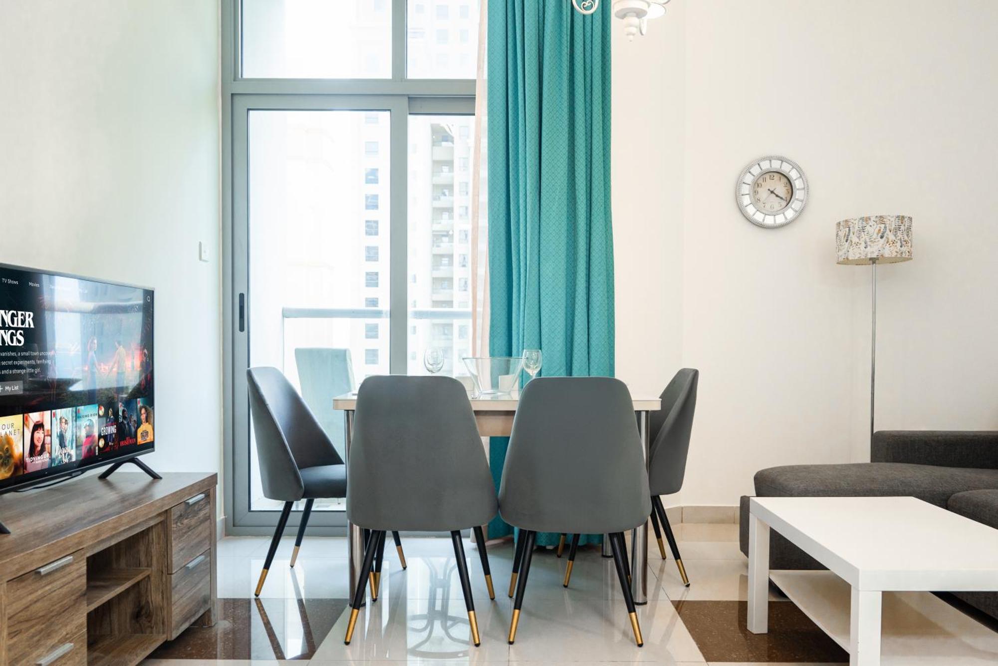 Apartment Walk To & Marina Mall - Marina 2bdr