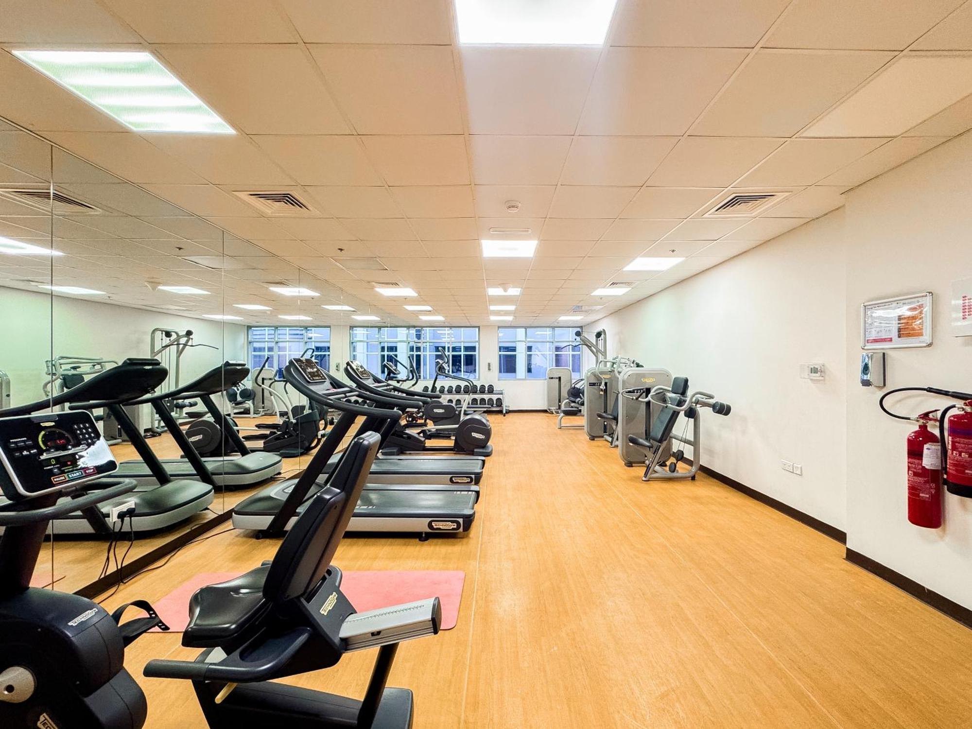 Walk To & Marina Mall - Marina 2bdr Dubai