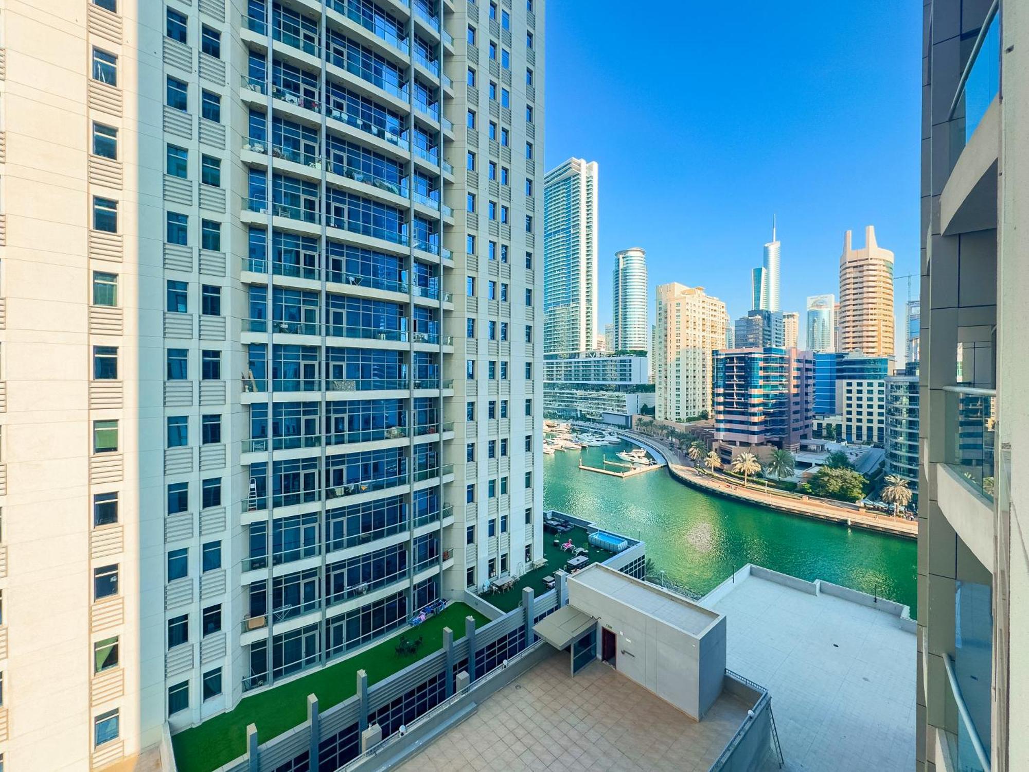 Walk To & Marina Mall - Marina 2bdr Dubai