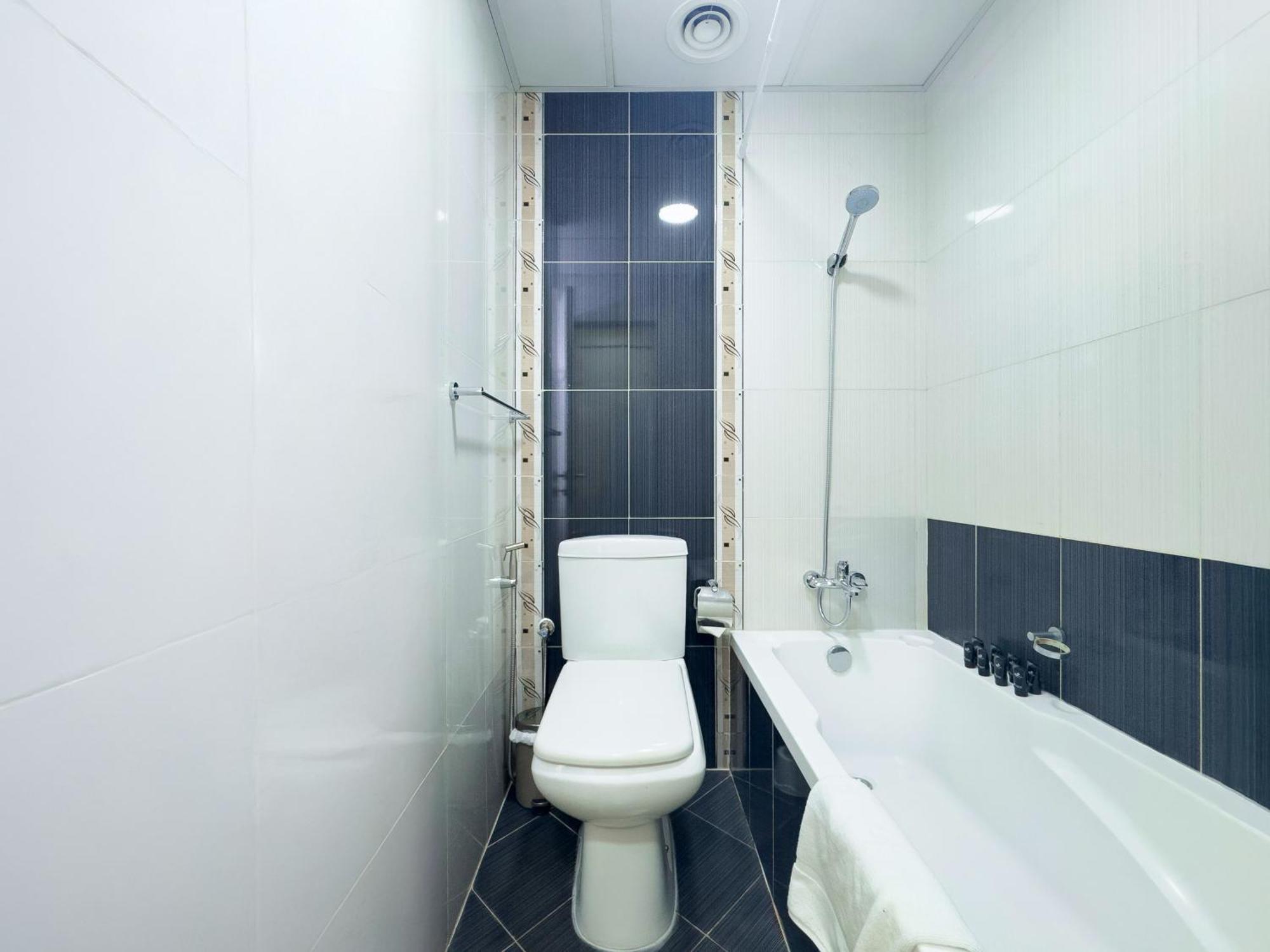 Walk To & Marina Mall - Marina 2bdr Apartment Dubai