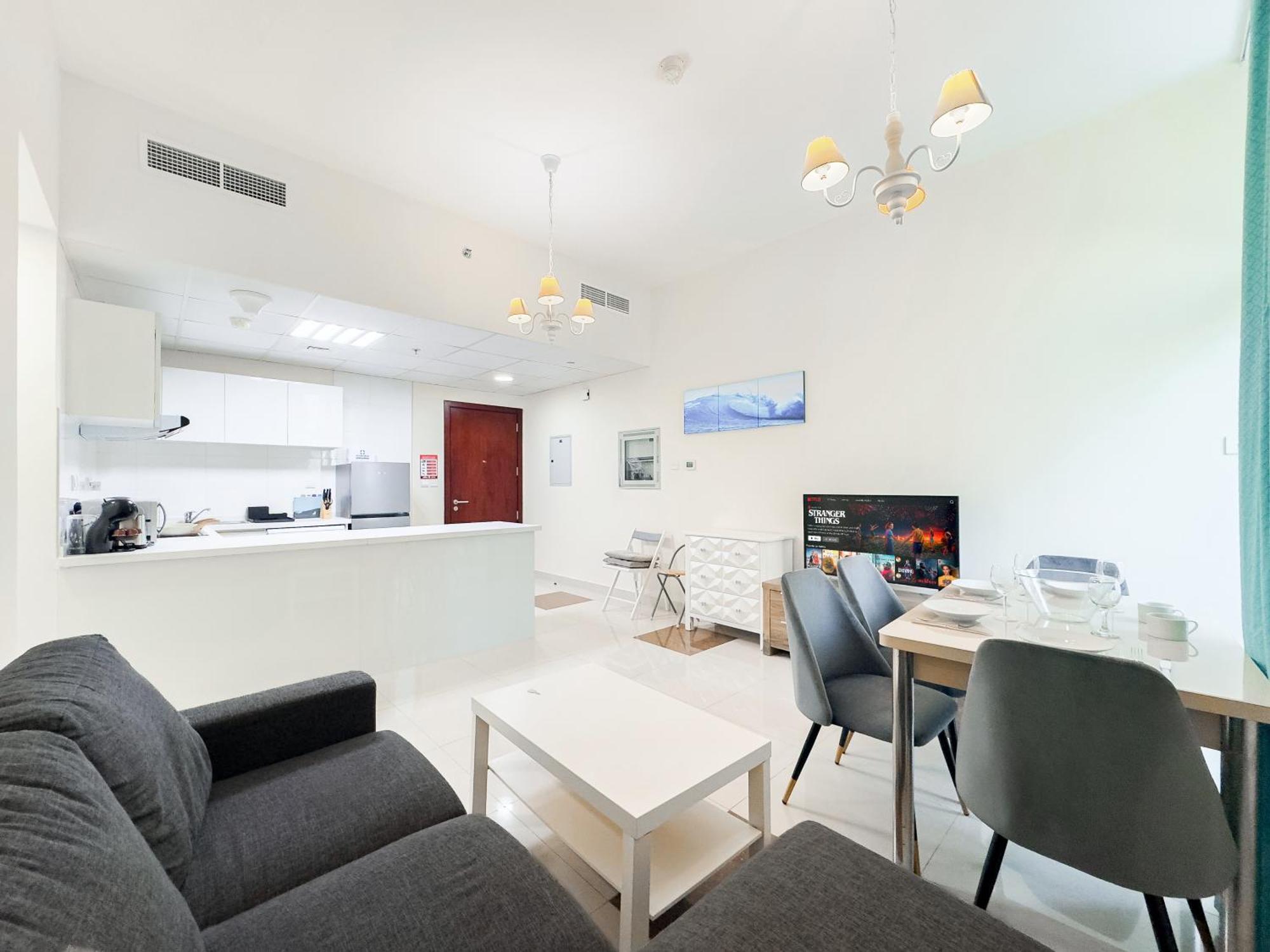 Apartment Walk To & Marina Mall - Marina 2bdr *
