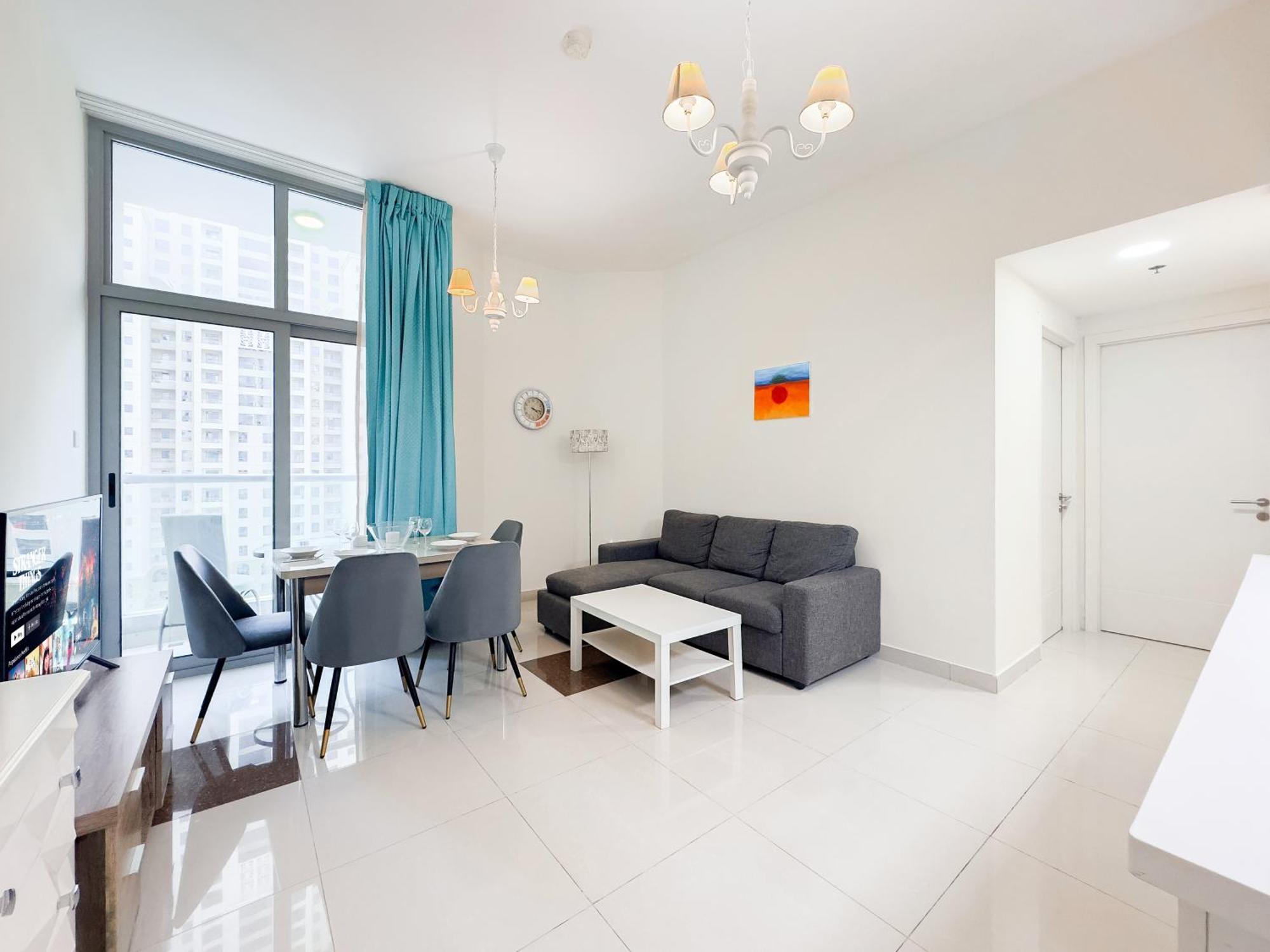 Walk To & Marina Mall - Marina 2bdr * Dubai