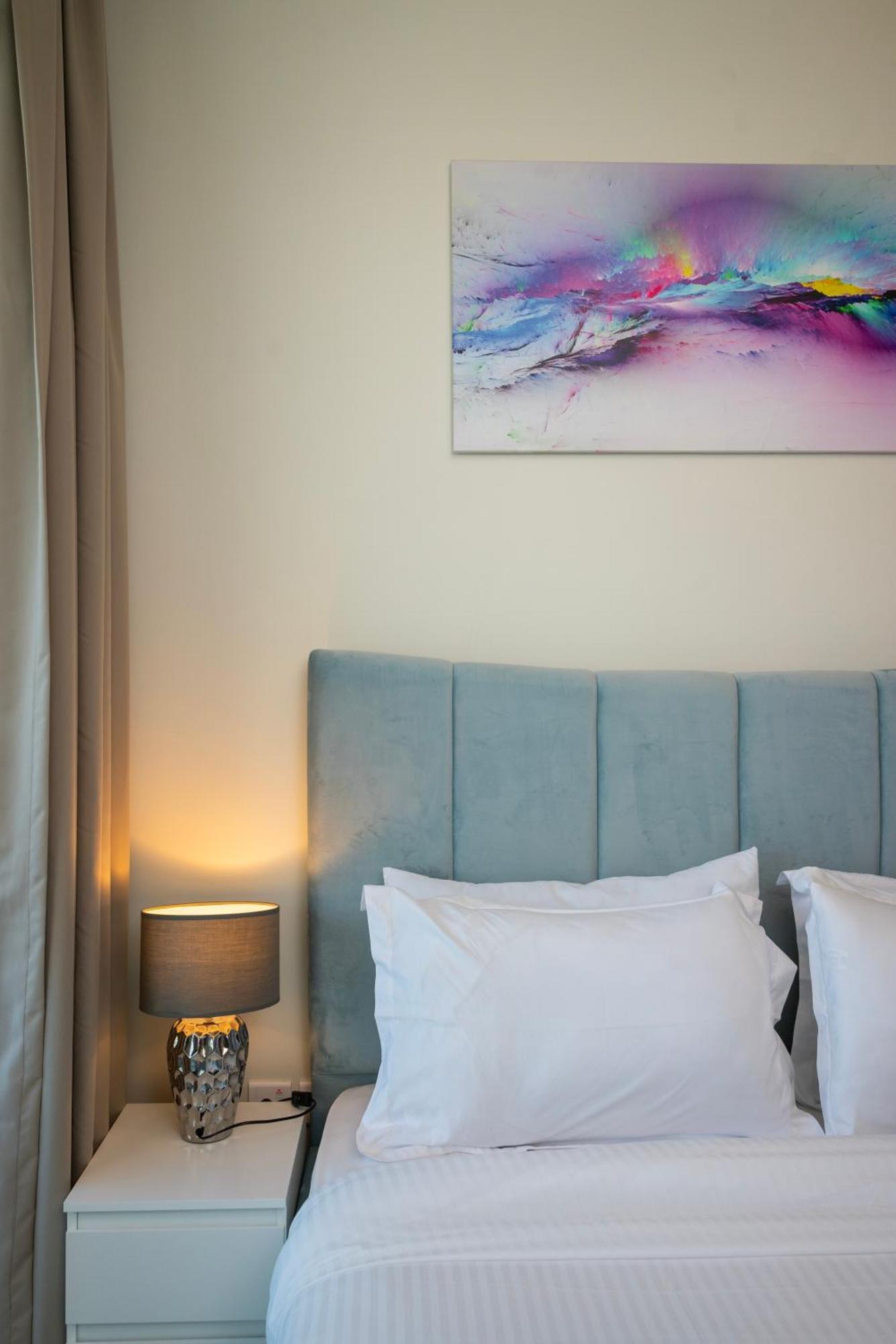 2br Damac Vera Tower, *