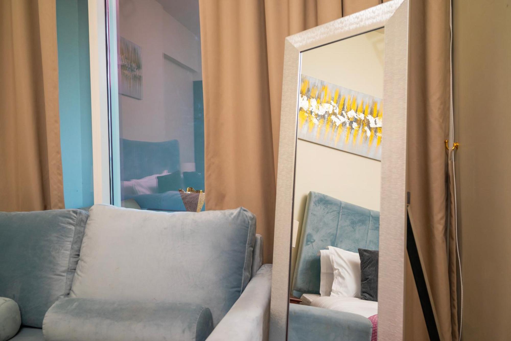 2br Damac Vera Tower, * Dubai