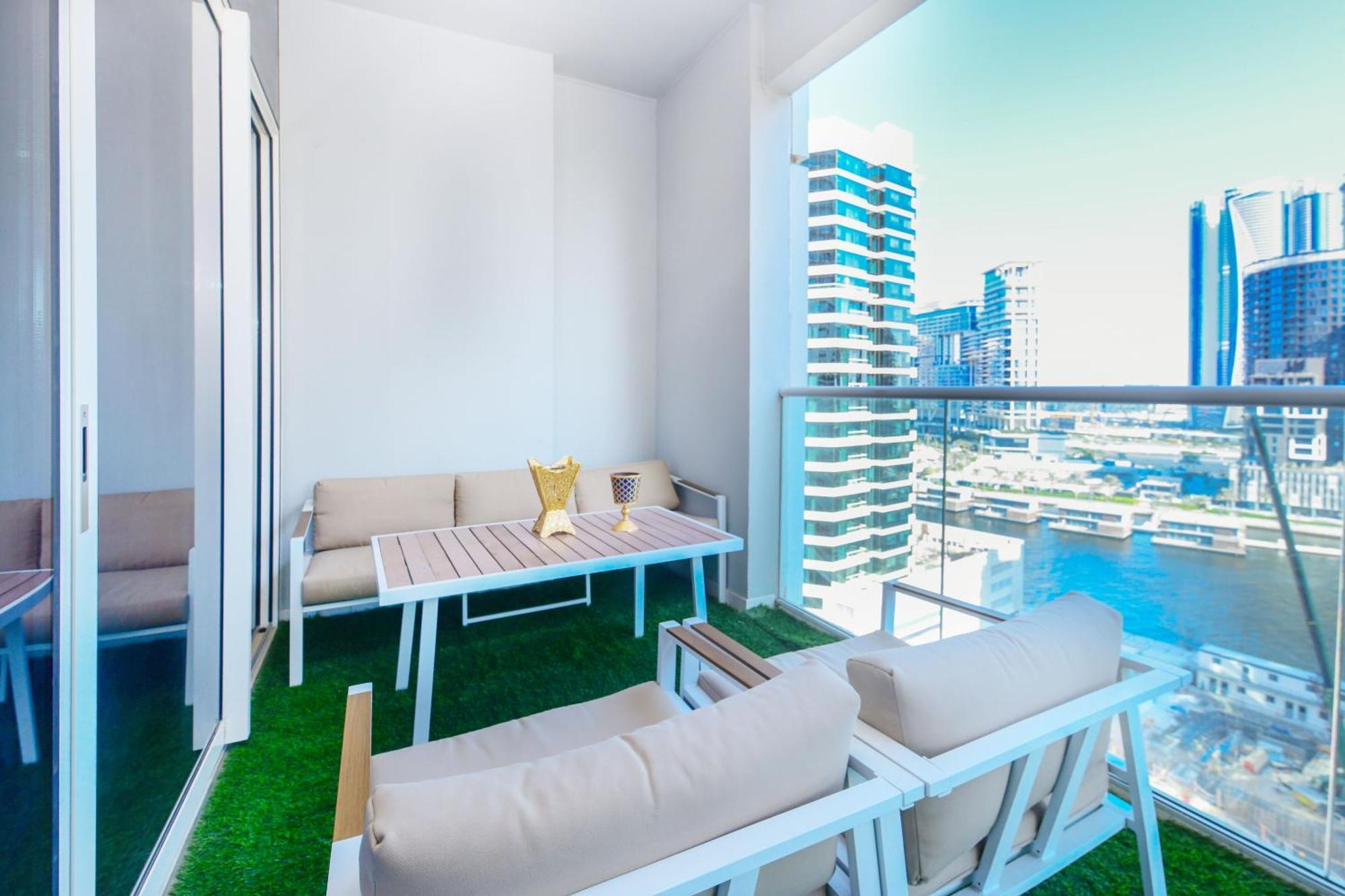2br Damac Vera Tower, *