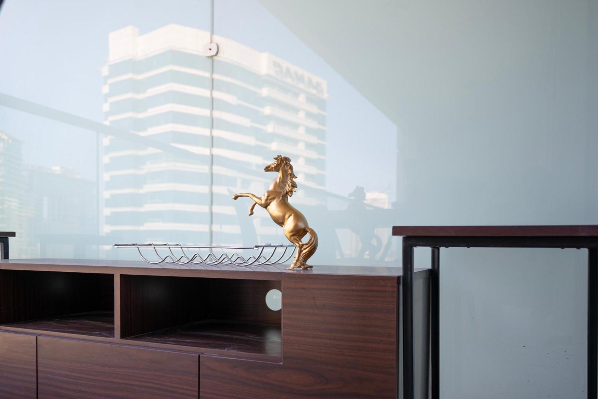 2br Damac Vera Tower, Apartment Dubai