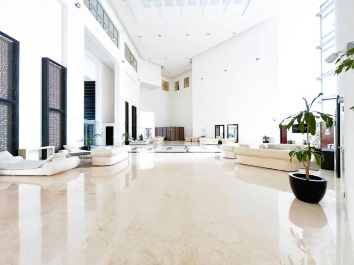 Stunning 2 Bedrooms In Difc