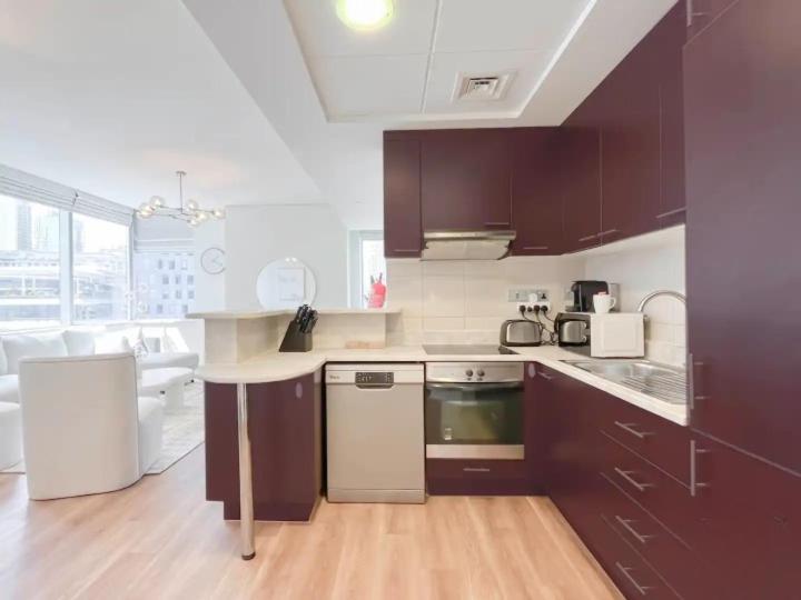 Stunning 2 Bedrooms In Difc Dubai